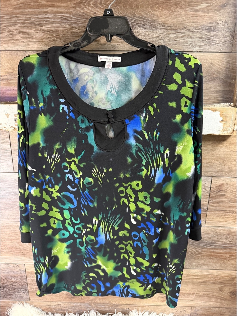 JM Collection Woman 3X Black Blue Green Animal Print Keyhole Stretch Blouse Top